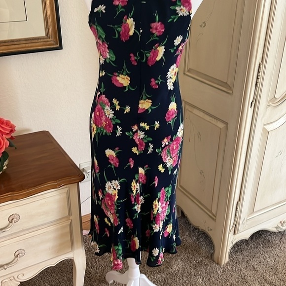 NWT Ralph Lauren 100% Silk Dress Floral Size 4P - Picture 7 of 9